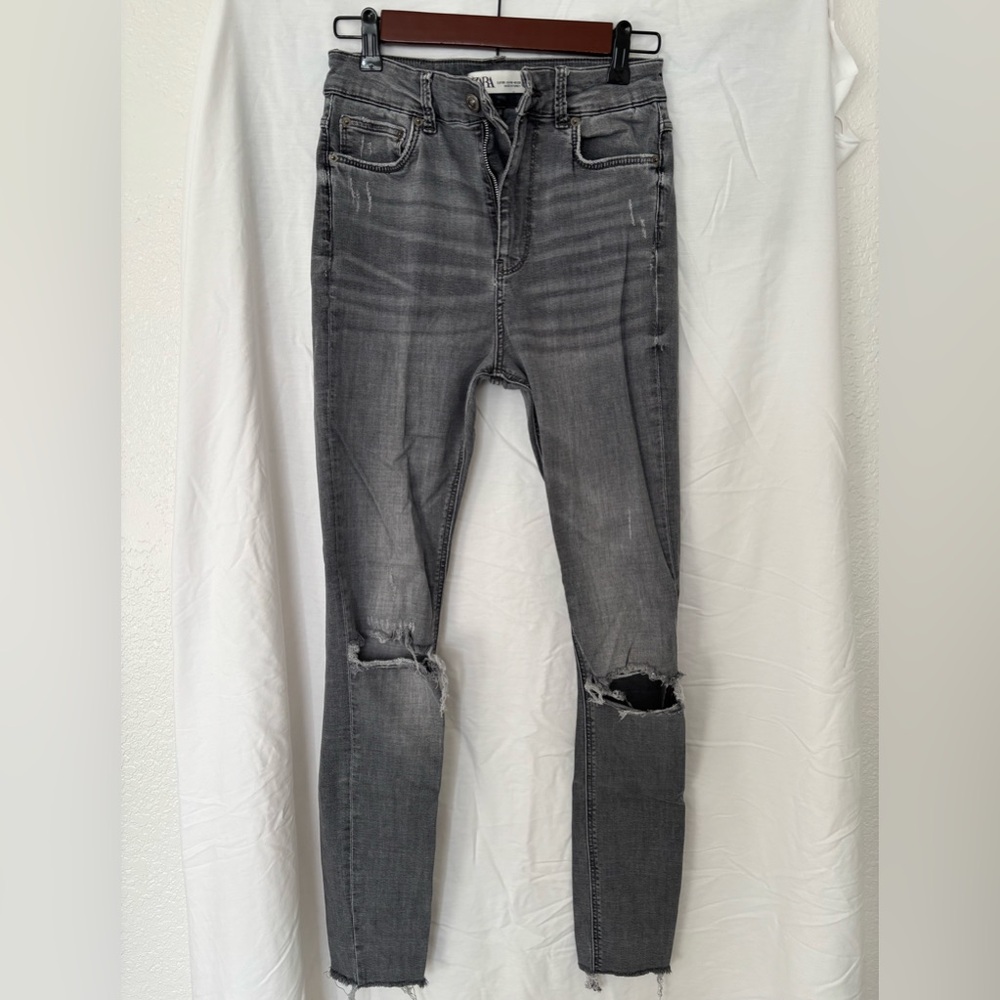 Zara High Rise Black Skinny Jeans